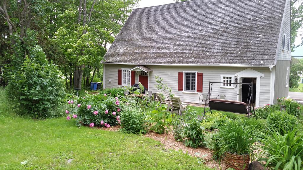 La Maison Ancestrale Guerard Saint-Laurent-de-l'ile d'Orleans Exteriér fotografie