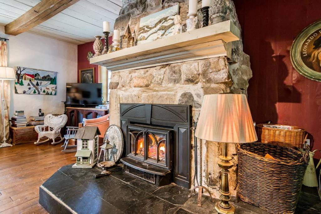 La Maison Ancestrale Guerard Saint-Laurent-de-l'ile d'Orleans Exteriér fotografie